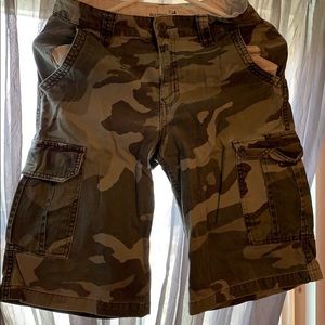 Old Navy Cargo shorts